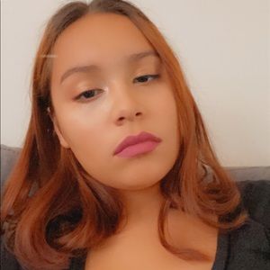 Meet your Posher, Ayana